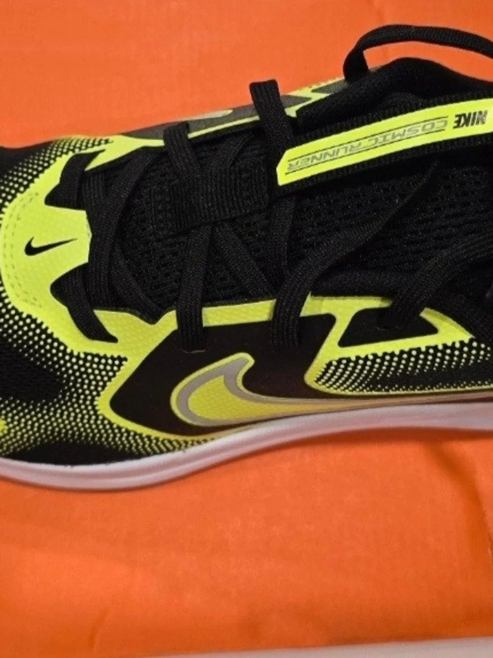 Nike Boys Cosmic Runner - Black & Volt